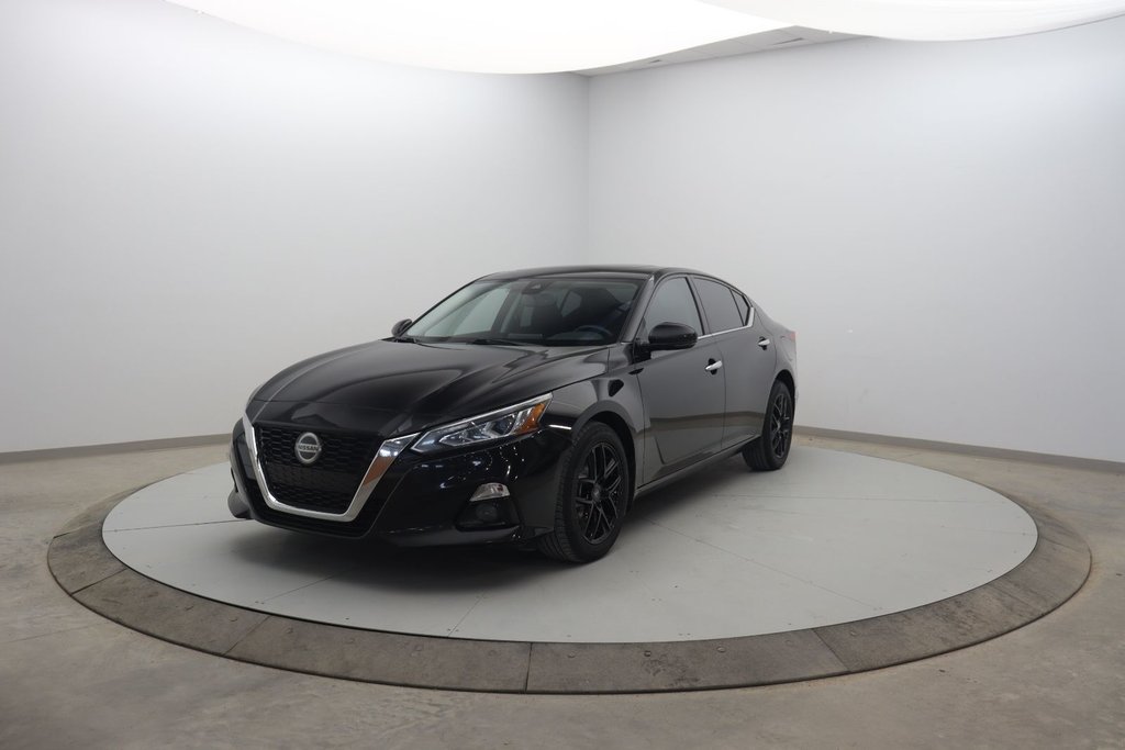 2019 Nissan Altima in Jonquière, Quebec - 1 - w1024h768px