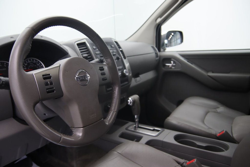 2010 Nissan Frontier in Sept-Îles, Quebec - 6 - w1024h768px
