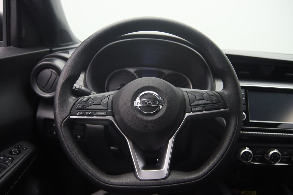 2020 Nissan Kicks S in Chicoutimi, Quebec - 11 - w1024h768px