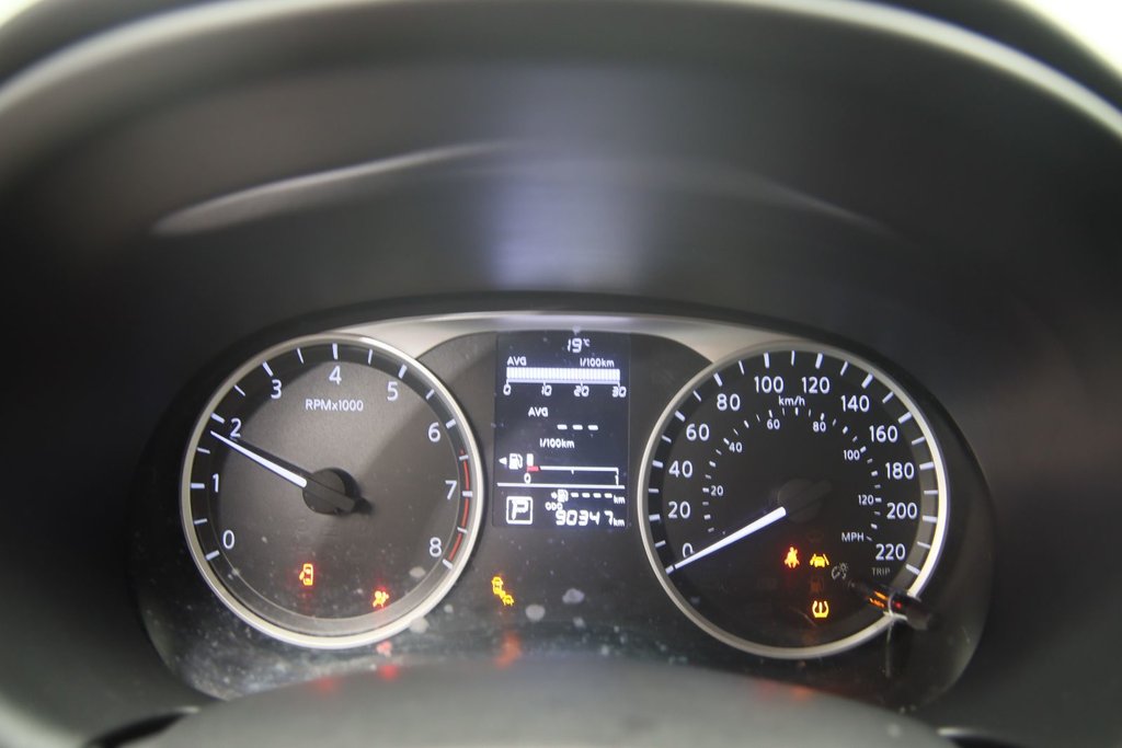 2020 Nissan Kicks S in Chicoutimi, Quebec - 12 - w1024h768px