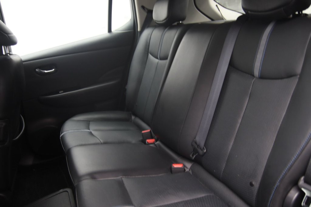 2019 Nissan LEAF in Jonquière, Quebec - 9 - w1024h768px