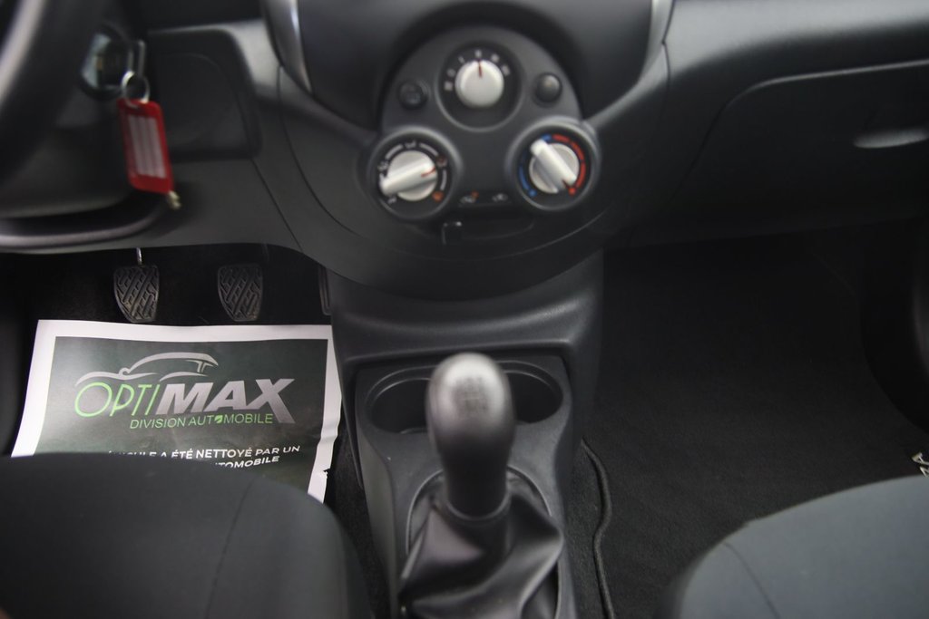 2018 Nissan Micra s in Jonquière, Quebec - 13 - w1024h768px