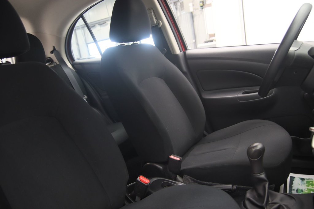 2018 Nissan Micra s in Jonquière, Quebec - 15 - w1024h768px