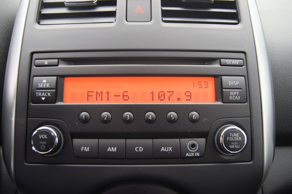 2018 Nissan Micra s in Jonquière, Quebec - 14 - w1024h768px