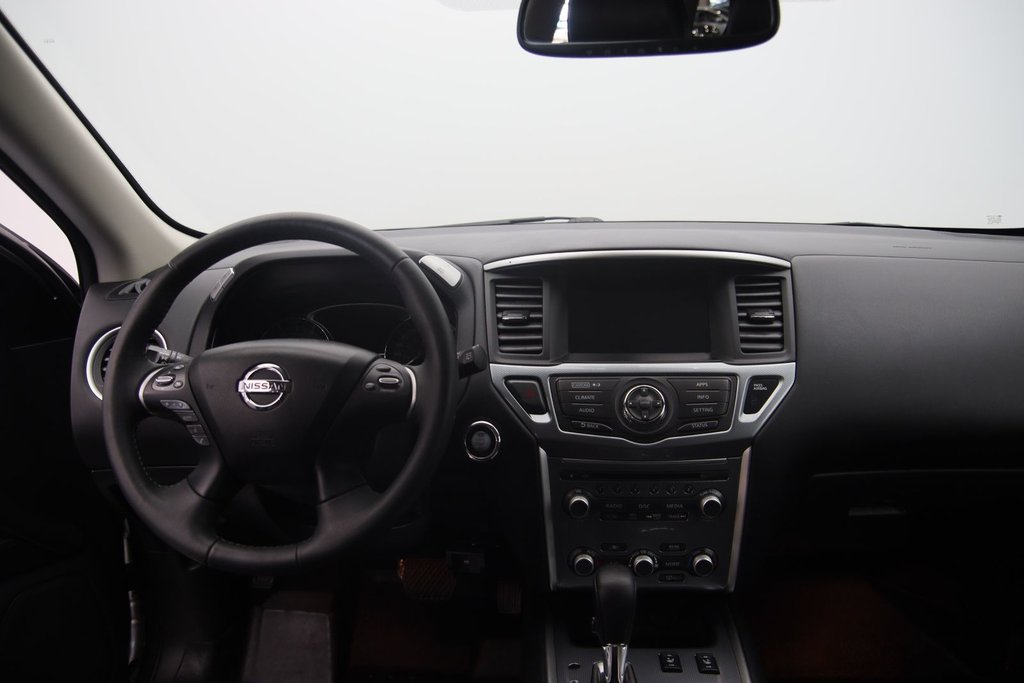 Nissan Pathfinder  2017 à Jonquière, Québec - 10 - w1024h768px