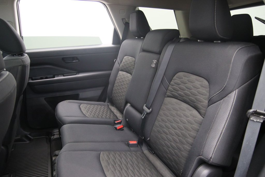 Nissan Pathfinder  2024 à Jonquière, Québec - 9 - w1024h768px