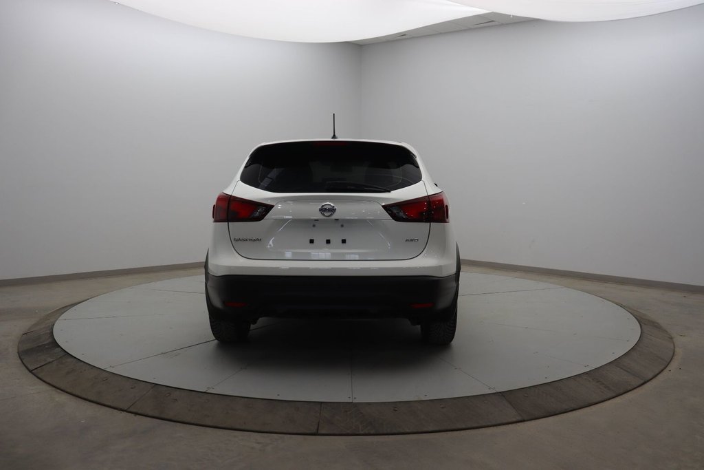2019 Nissan Qashqai in Sept-Îles, Quebec - 5 - w1024h768px