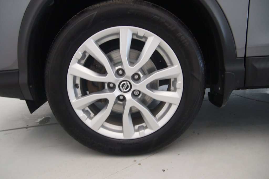 2020 Nissan Qashqai in Sept-Îles, Quebec - 19 - w1024h768px