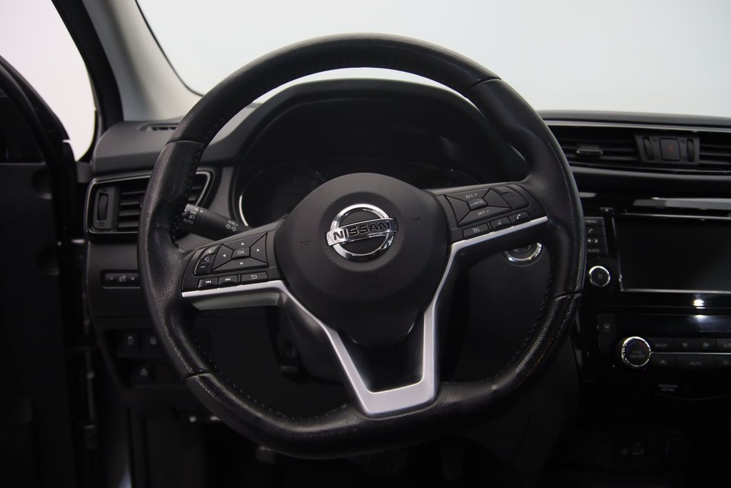 2020 Nissan Qashqai in Sept-Îles, Quebec - 12 - w1024h768px