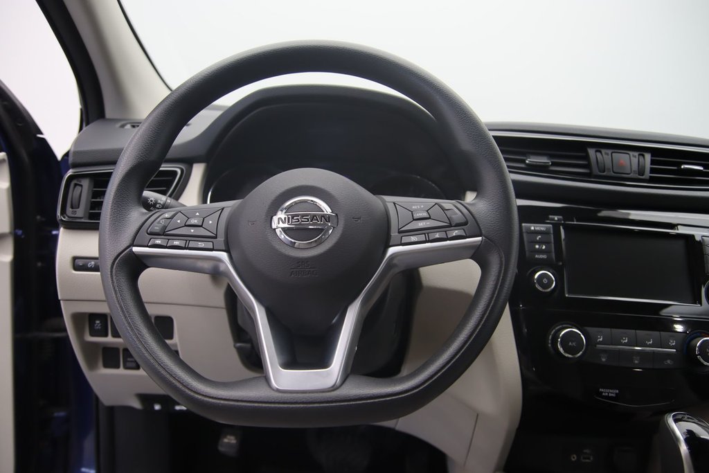 Nissan Qashqai  2020 à Jonquière, Québec - 11 - w1024h768px