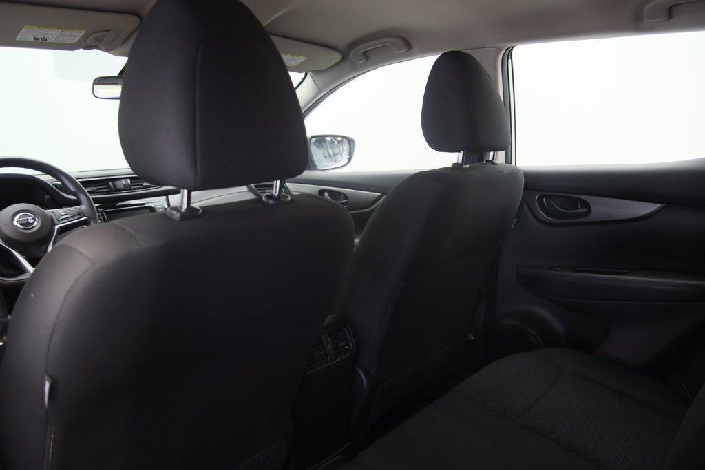 2021 Nissan Qashqai S in Chicoutimi, Quebec - 8 - w1024h768px