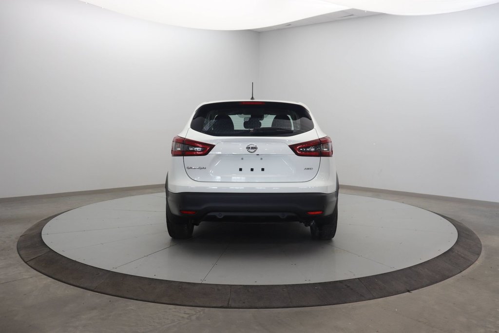 2021 Nissan Qashqai S in Chicoutimi, Quebec - 5 - w1024h768px