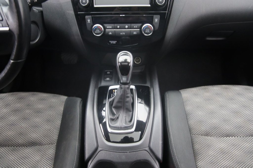 Nissan Qashqai  2023 à Sept-Îles, Québec - 13 - w1024h768px