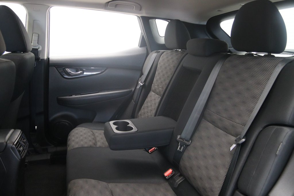 Nissan Qashqai  2023 à Sept-Îles, Québec - 9 - w1024h768px