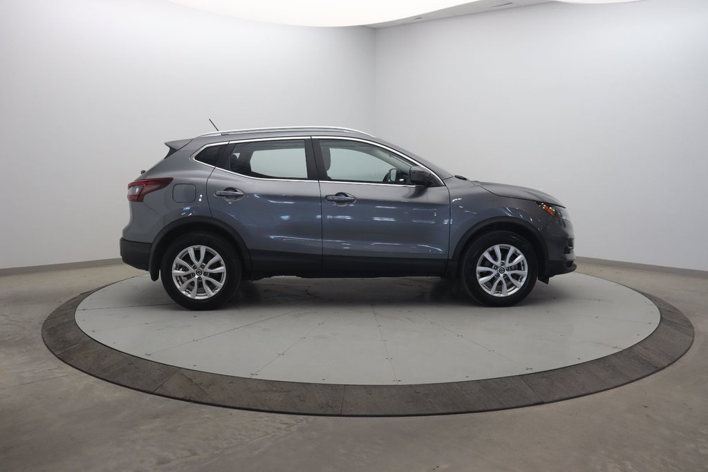Nissan Qashqai  2023 à Sept-Îles, Québec - 3 - w1024h768px