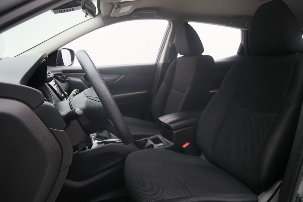 2023 Nissan Qashqai in Baie-Comeau, Quebec - 6 - w1024h768px