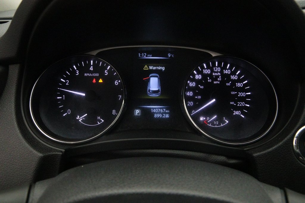 2016 Nissan Rogue in Chicoutimi, Quebec - 12 - w1024h768px