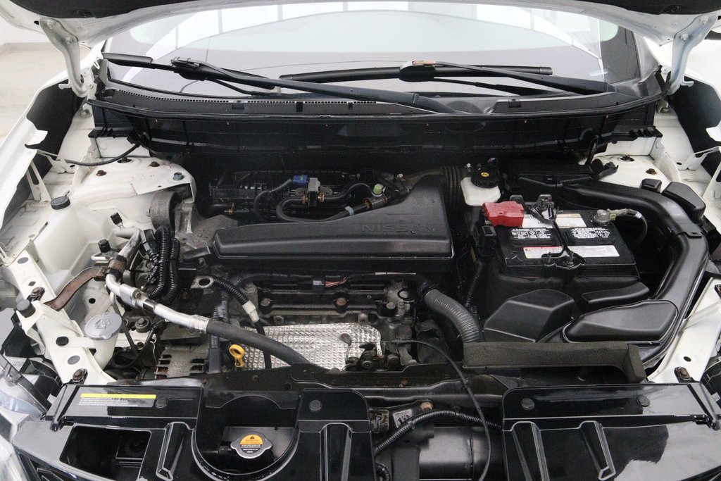 2016 Nissan Rogue in Chicoutimi, Quebec - 17 - w1024h768px