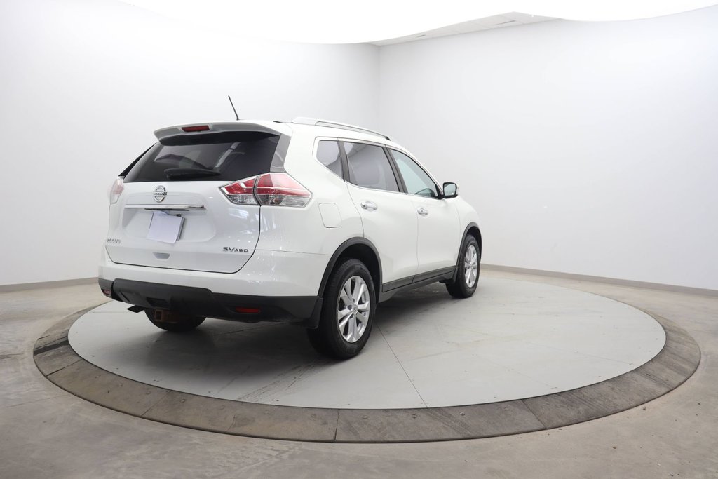 2016 Nissan Rogue in Chicoutimi, Quebec - 4 - w1024h768px