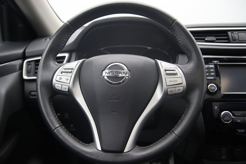 2016 Nissan Rogue in Jonquière, Quebec - 12 - w1024h768px