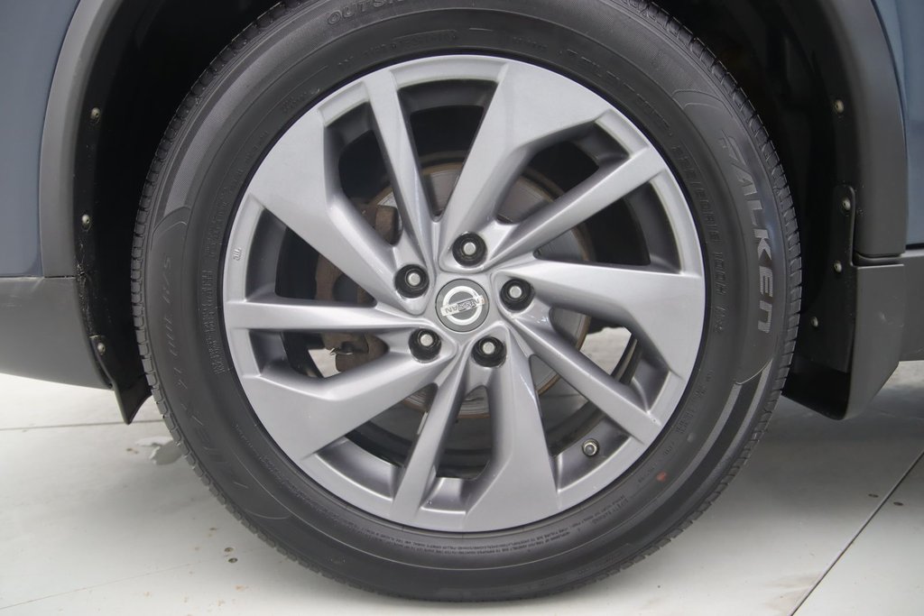 2016 Nissan Rogue in Jonquière, Quebec - 19 - w1024h768px