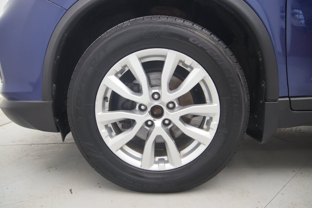 2017 Nissan Rogue in Jonquière, Quebec - 19 - w1024h768px