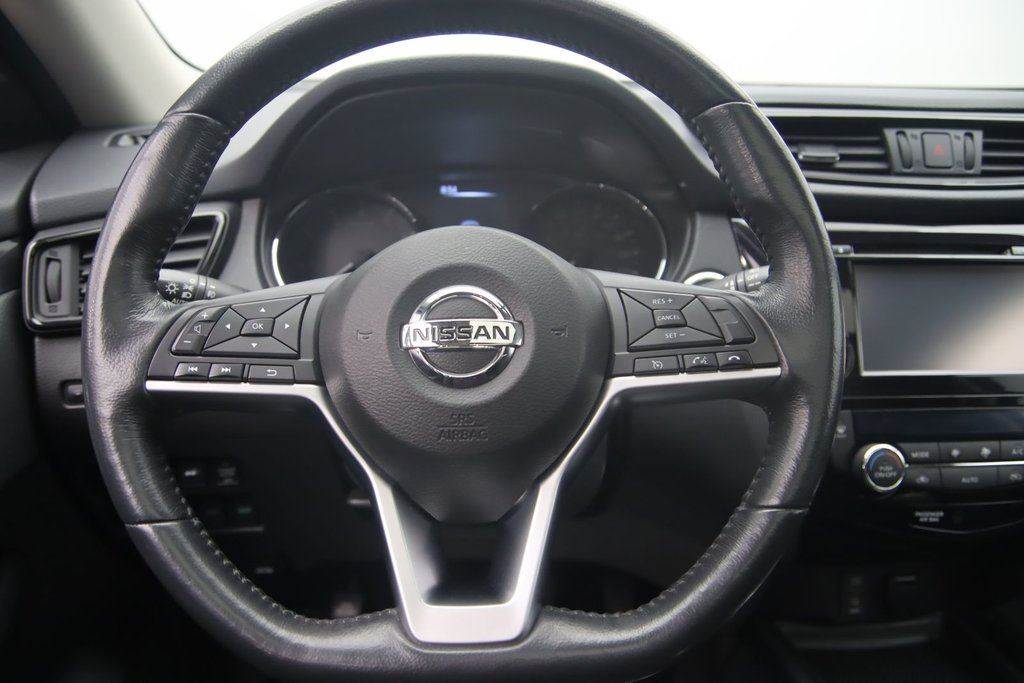 2017 Nissan Rogue in Jonquière, Quebec - 12 - w1024h768px