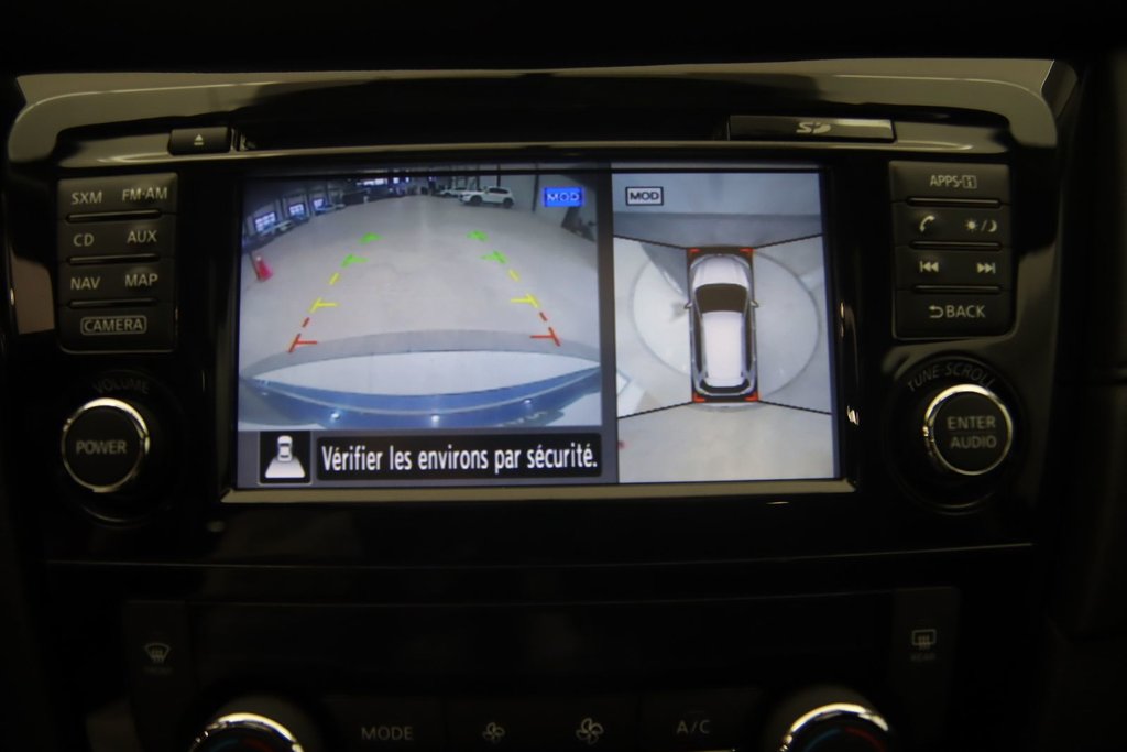 2017 Nissan Rogue in Jonquière, Quebec - 15 - w1024h768px