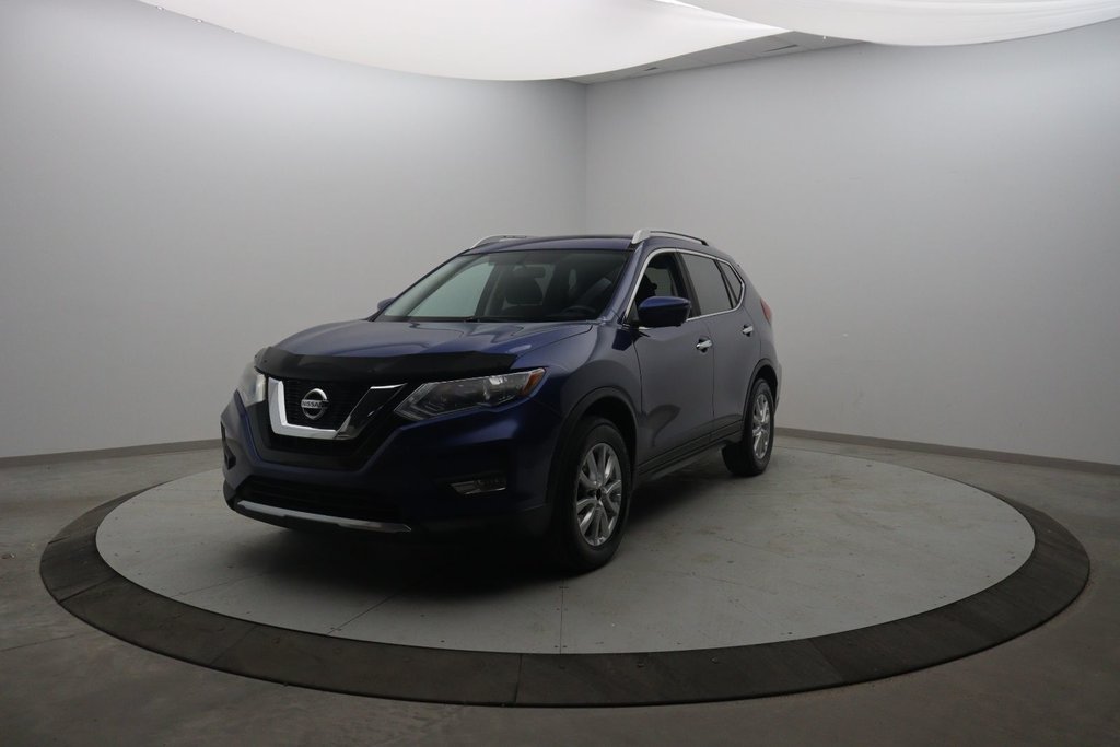 2017 Nissan Rogue in Jonquière, Quebec - 1 - w1024h768px