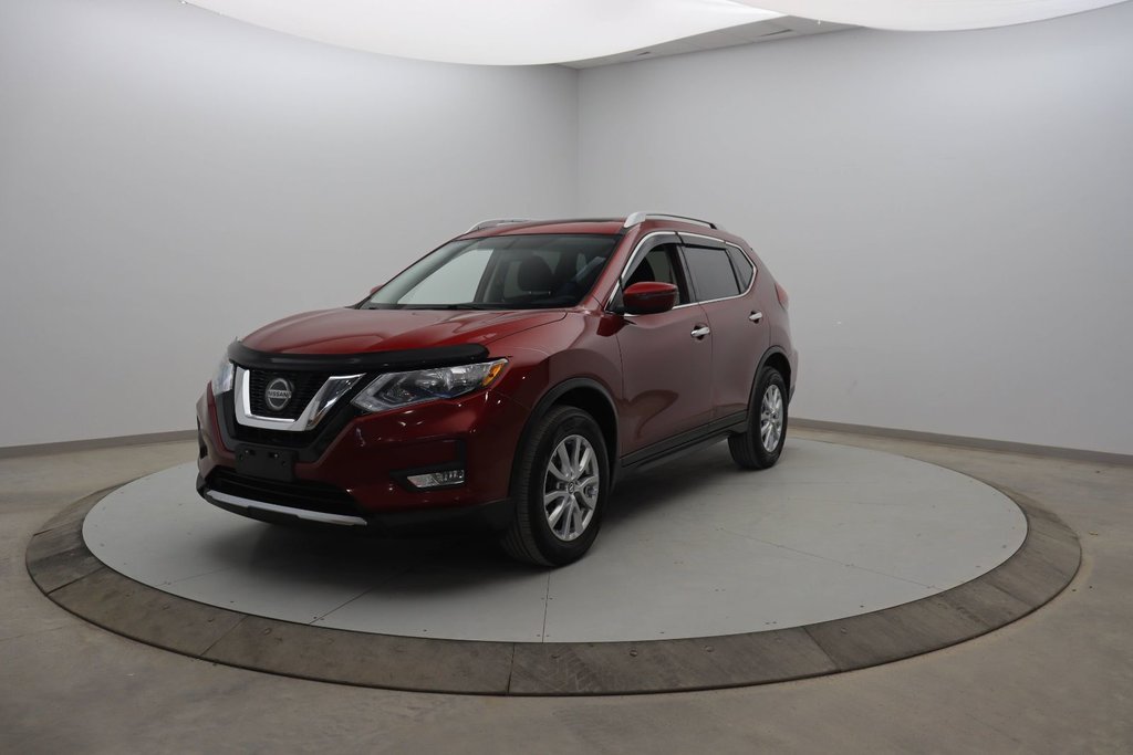 2018 Nissan Rogue in Sept-Îles, Quebec - 1 - w1024h768px