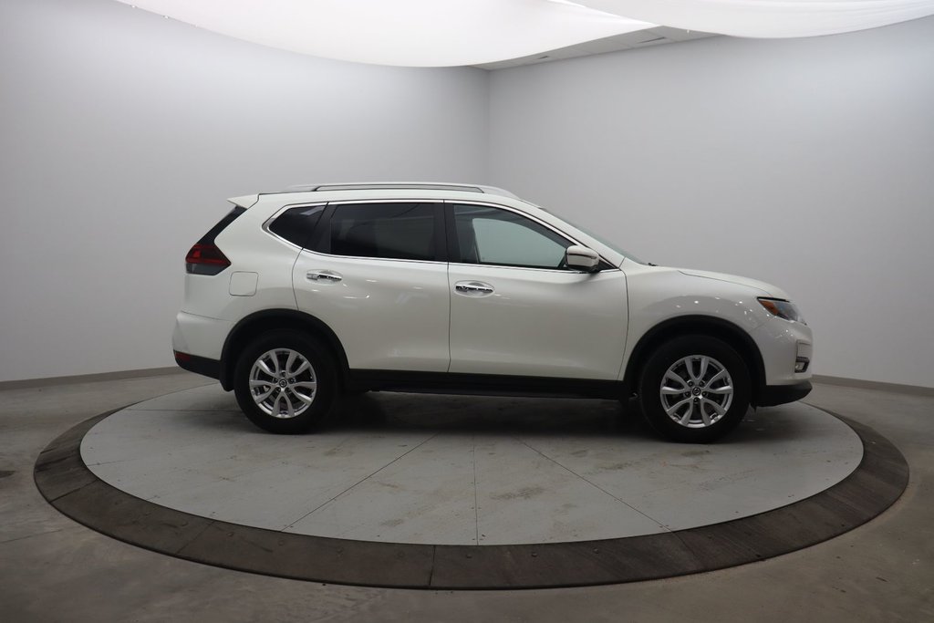 2019 Nissan Rogue in Jonquière, Quebec - 3 - w1024h768px