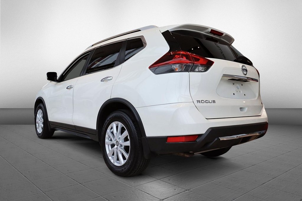 2019 Nissan Rogue in Sept-Îles, Quebec - 3 - w1024h768px