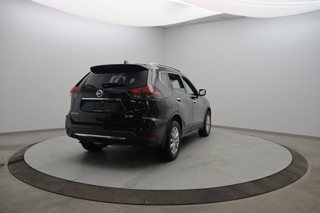 2020 Nissan Rogue in Baie-Comeau, Quebec - 4 - w1024h768px