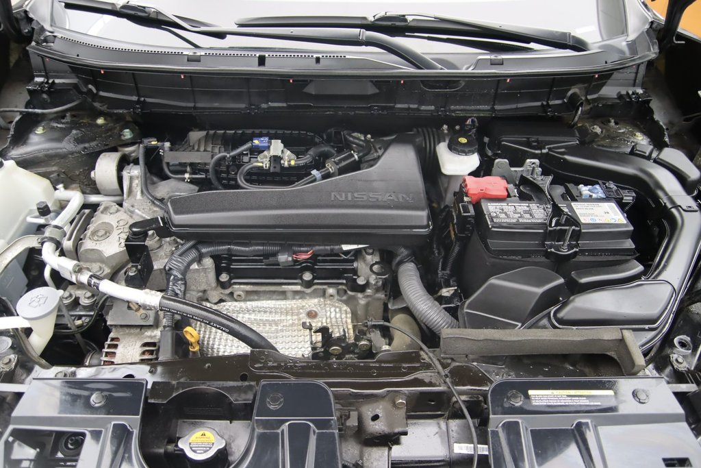 2020 Nissan Rogue in Baie-Comeau, Quebec - 16 - w1024h768px
