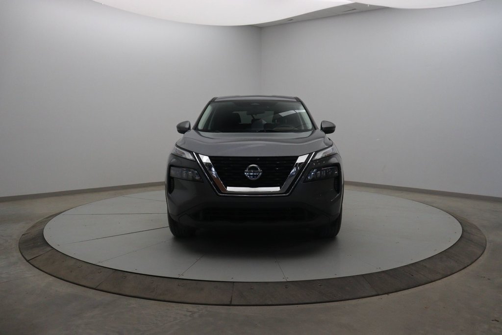 2021 Nissan Rogue in Baie-Comeau, Quebec - 2 - w1024h768px