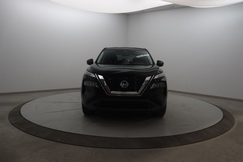 Nissan Rogue S 2021 à Jonquière, Québec - 2 - w1024h768px