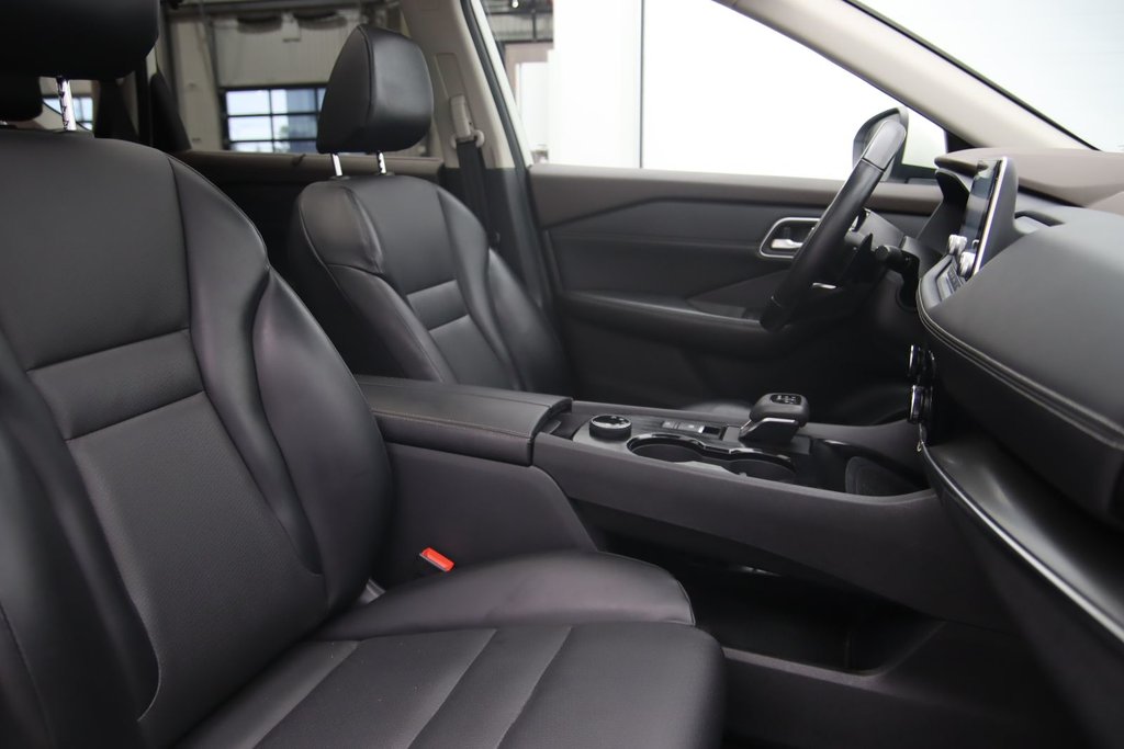 Nissan Rogue  2021 à Jonquière, Québec - 16 - w1024h768px