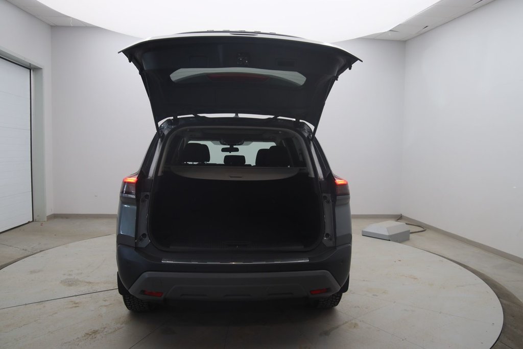 2021 Nissan Rogue in Baie-Comeau, Quebec - 17 - w1024h768px