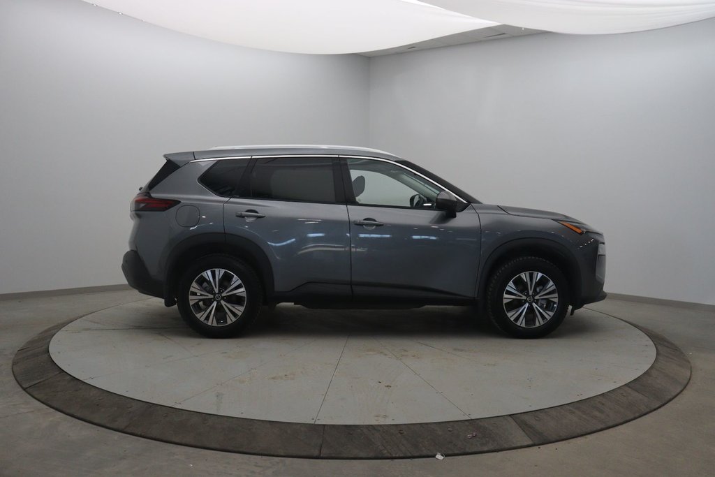 2021 Nissan Rogue in Baie-Comeau, Quebec - 3 - w1024h768px