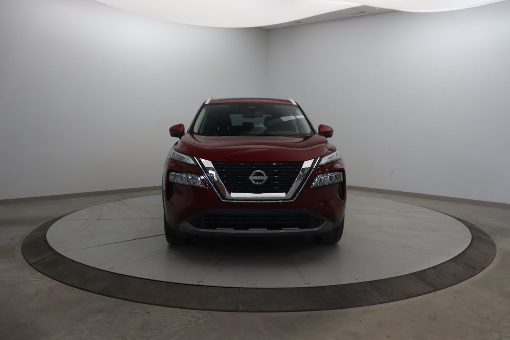 Nissan Rogue SL 2023 à Jonquière, Québec - 2 - w1024h768px