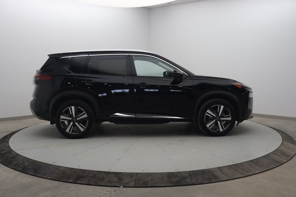 2023 Nissan Rogue in Baie-Comeau, Quebec - 3 - w1024h768px