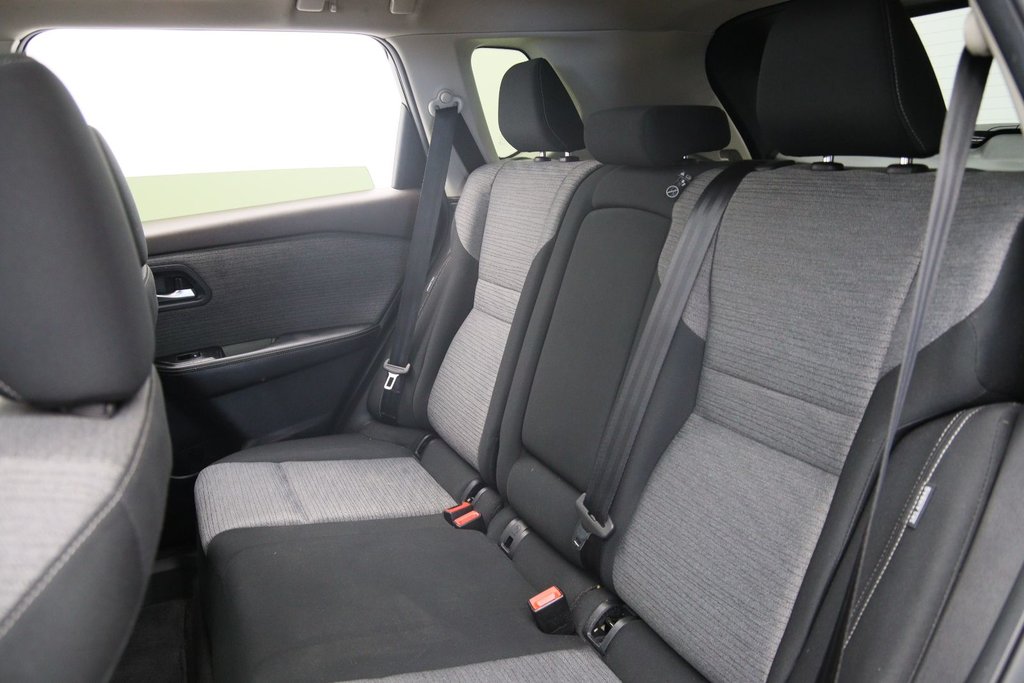 Nissan Rogue  2023 à Baie-Comeau, Québec - 9 - w1024h768px