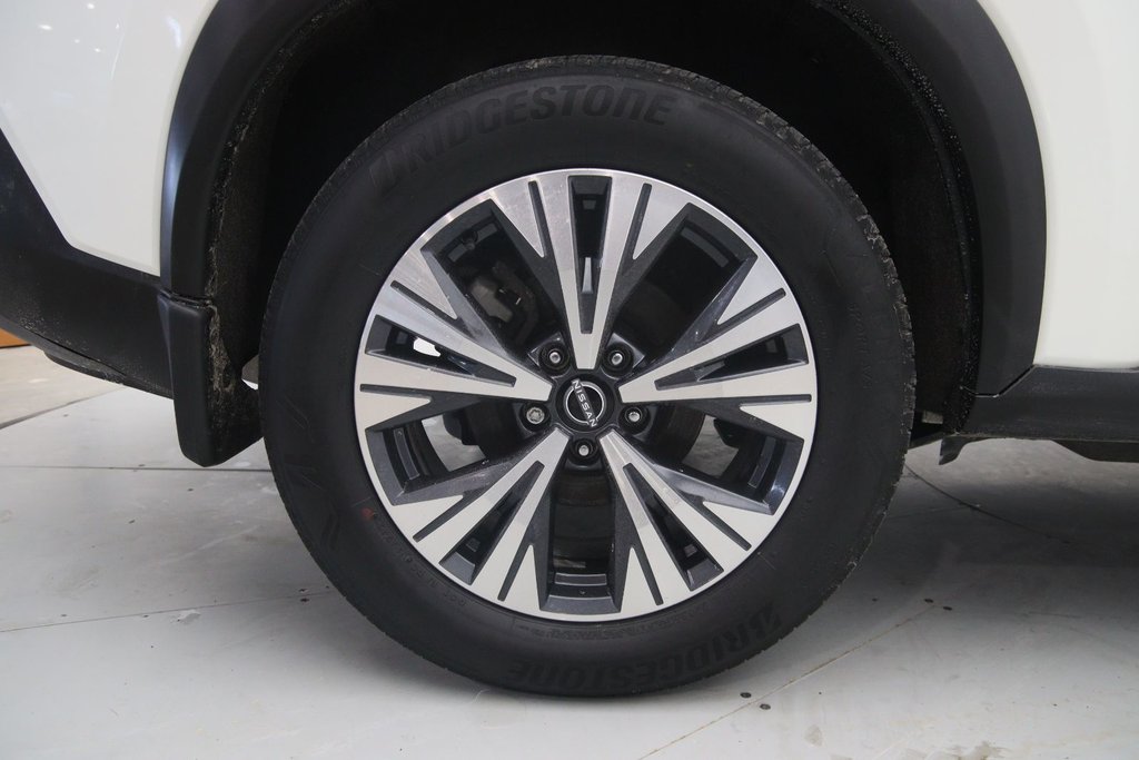 2023 Nissan Rogue in Baie-Comeau, Quebec - 16 - w1024h768px