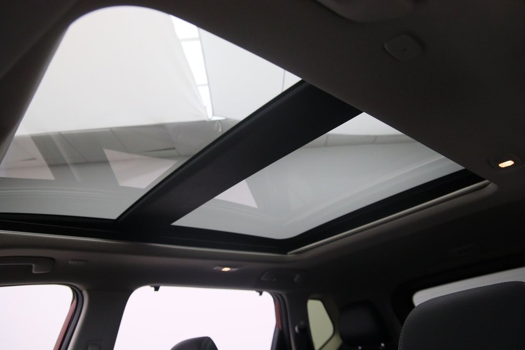 2024 Nissan Rogue in Baie-Comeau, Quebec - 8 - w1024h768px