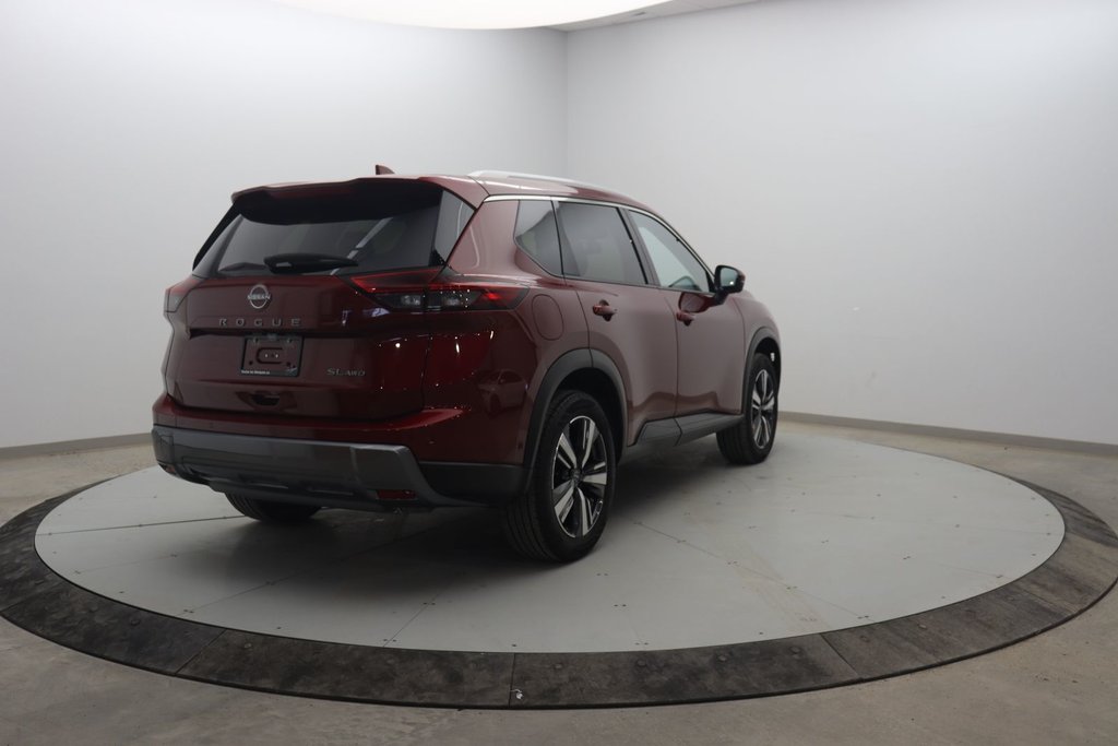 2024 Nissan Rogue in Baie-Comeau, Quebec - 4 - w1024h768px