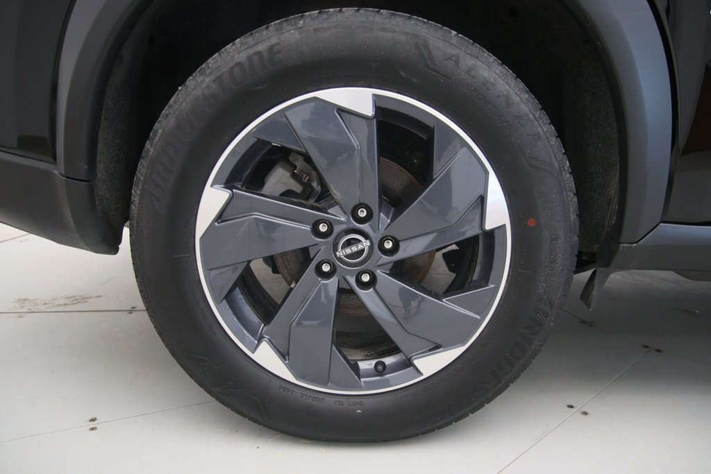 Nissan Rogue  2025 à Baie-Comeau, Québec - 18 - w1024h768px