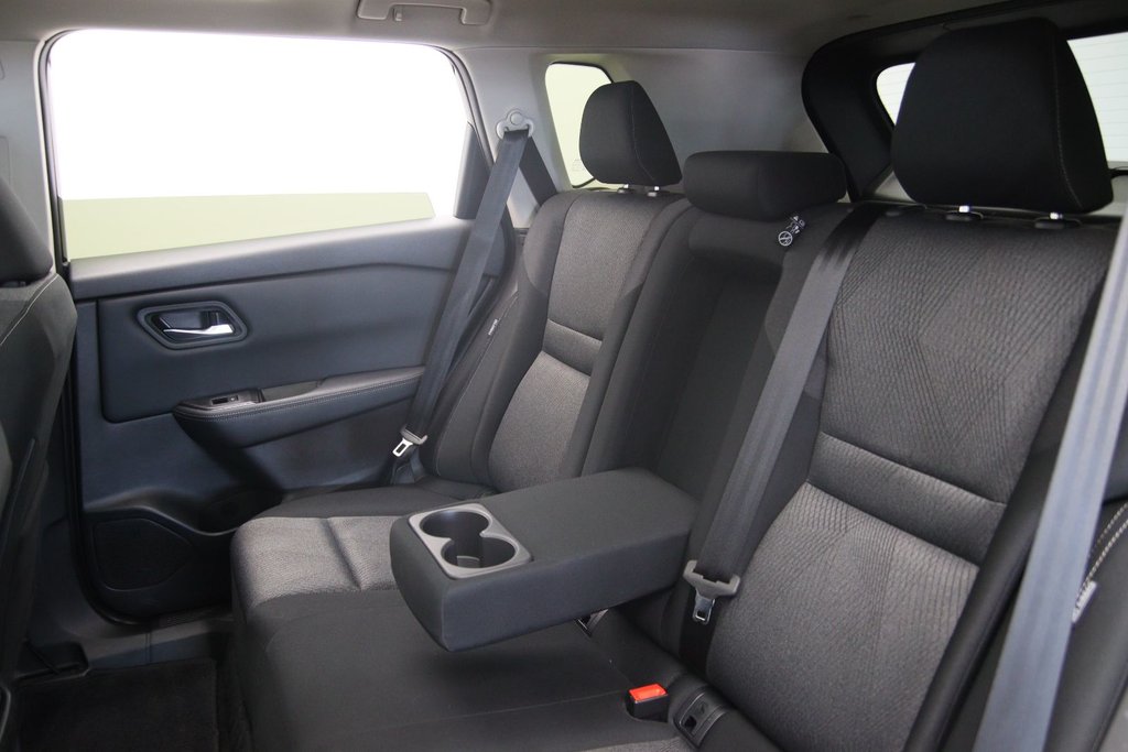 Nissan Rogue  2025 à Baie-Comeau, Québec - 8 - w1024h768px