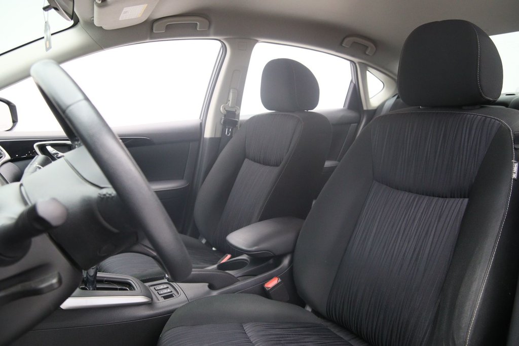2019 Nissan Sentra in Chicoutimi, Quebec - 6 - w1024h768px