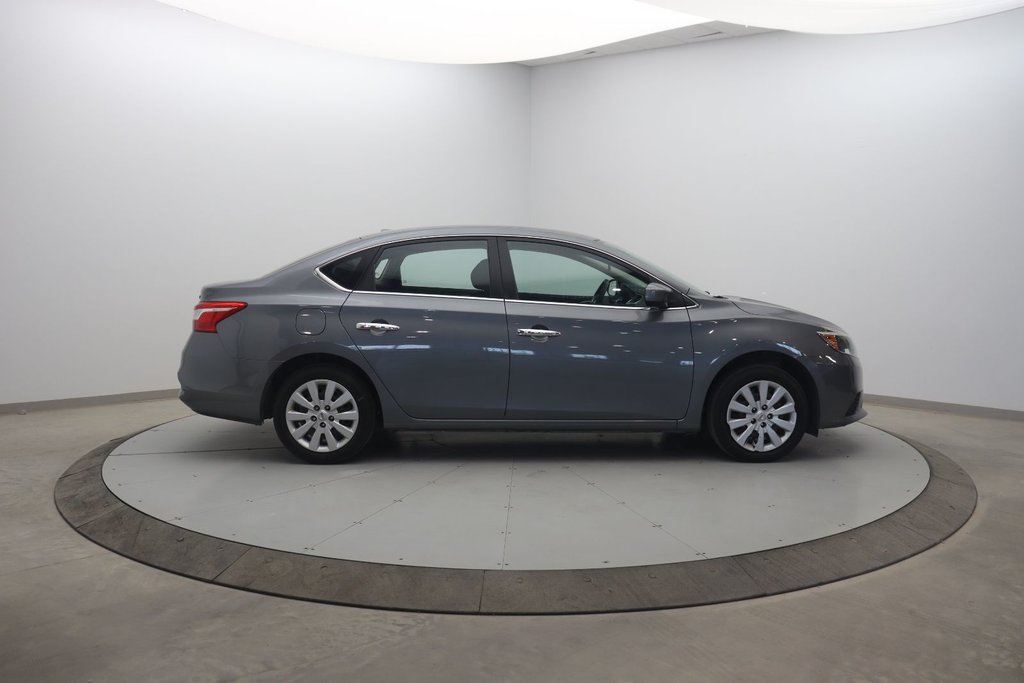2019 Nissan Sentra in Chicoutimi, Quebec - 3 - w1024h768px