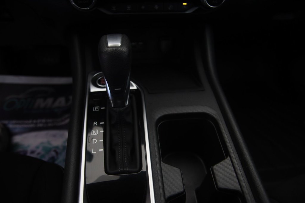 2020 Nissan Sentra in Baie-Comeau, Quebec - 13 - w1024h768px